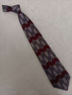Pierre Cardin Burgundy and Gray Zigzag Silk Tie